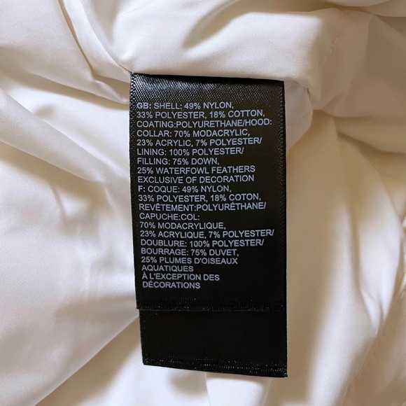 The North Face Women’s New Outerboroughs Parka - Picture 8 of 10